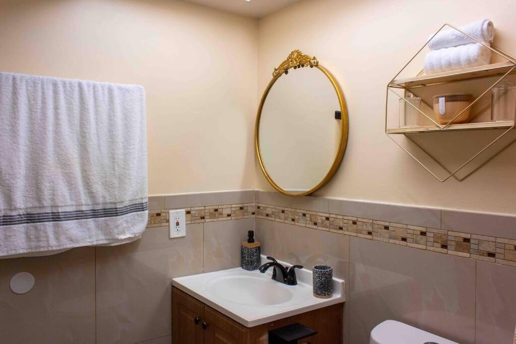 The Green Door Bungalow North North Naples Εξωτερικό φωτογραφία